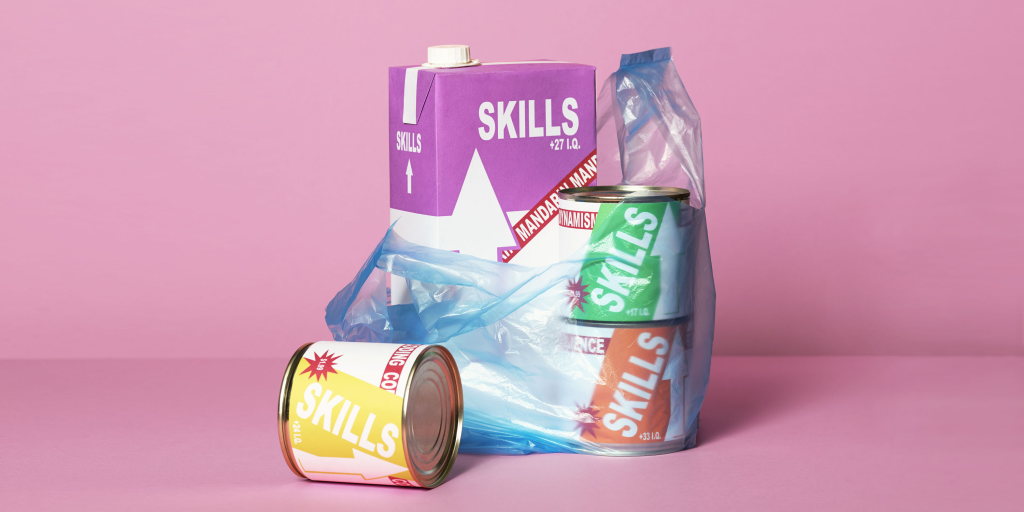 Shopping bag with cans and tetrapack labelled skills